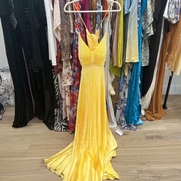 A.L.C. Aries Dress Yellow - Picture 6 of 7